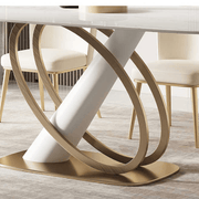 Sculptural Serenity: A Contemporary Dining Set