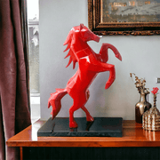 Stylish Diamond Cut Horse Showpiece