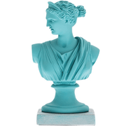 Grandeur Lady Statue Showpiece