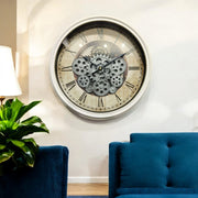 Luxury Vintage Moving Gear Wall Clock with Roman Numerals | Industrial Style | 1.5 × 1.5 ft